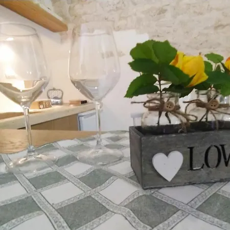 La Volta Del Conte-holiday Centro Storico Apartment